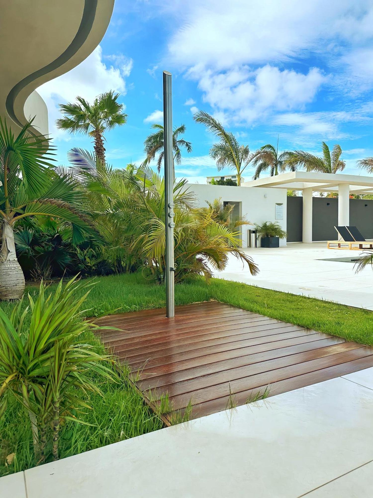 Cupecoy  Mullet Bay Suites - Your Luxury Stay Awaits מראה חיצוני תמונה